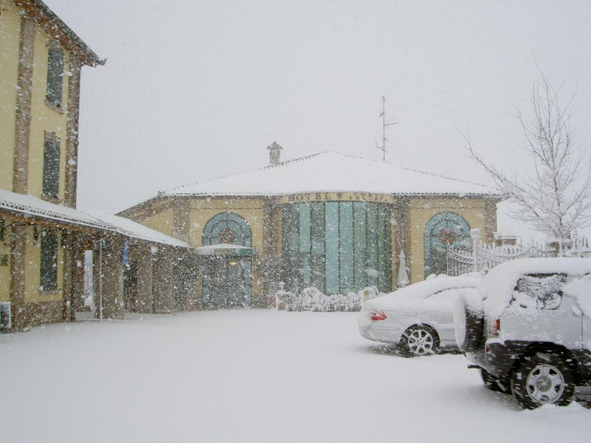 Hotel Corte Vecchia San Prospero Exterior foto