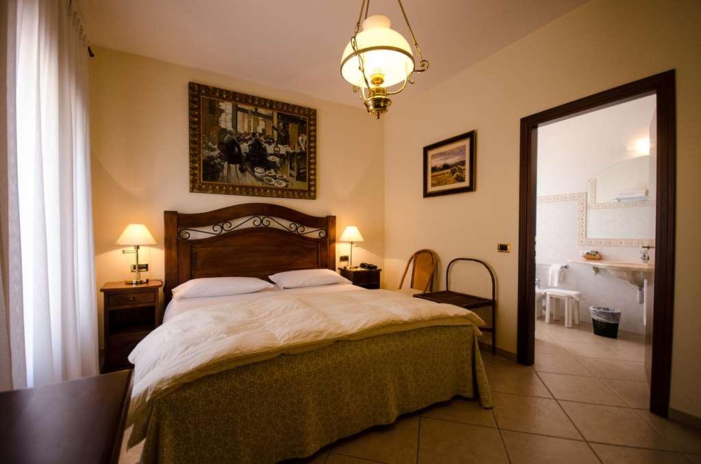 Hotel Corte Vecchia San Prospero Habitación foto